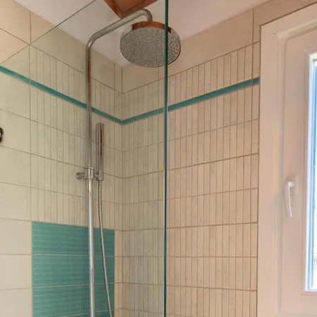 Traditional Two Floor House 75m2 Apartment Andros Town