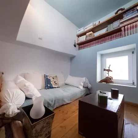 Apartment Traditional Two Floor House 75m2 *