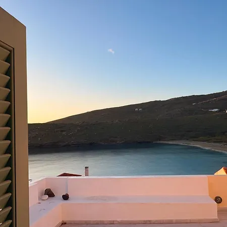 Traditional Two Floor House 75m2 Apartment Andros Town