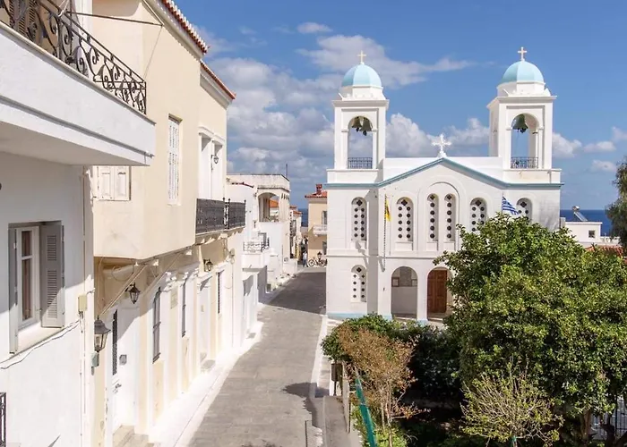 アパート Traditional Two Floor House 75m2 *