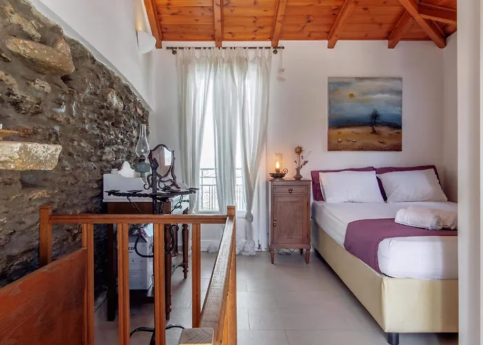 Traditional Two Floor House 75m2 アパート