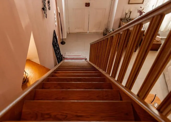 Traditional Two Floor House 75m2 アパート Ándros