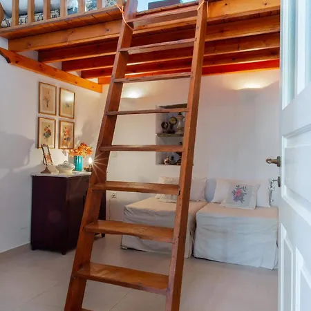 Traditional Two Floor House 75m2